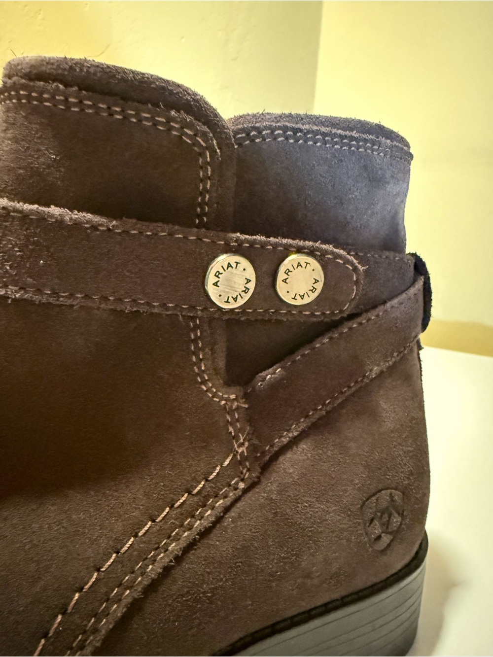 Ariat Charlie Waterproof Chocolate Ankle Boots Women's Size 9 - Picture 5 of 7